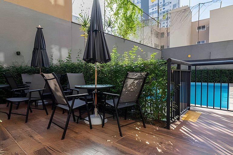 Grafite na Liberdade com Piscina e Wi-fi 300 mb