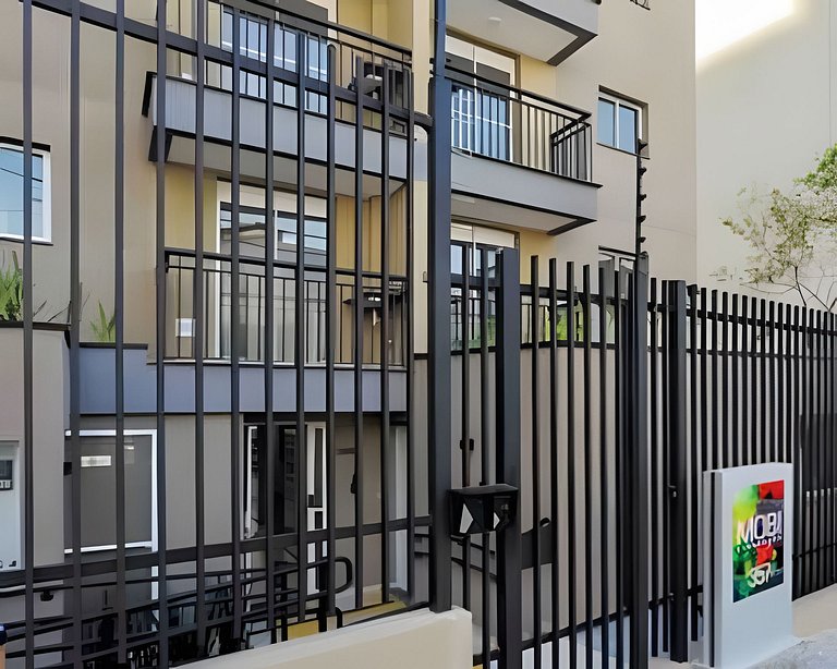 Grafite na Liberdade com Piscina e Wi-fi 300 mb