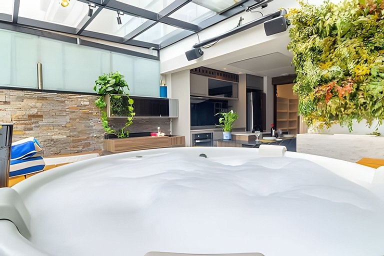 Um Spa em SP com Jacuzzi privativa