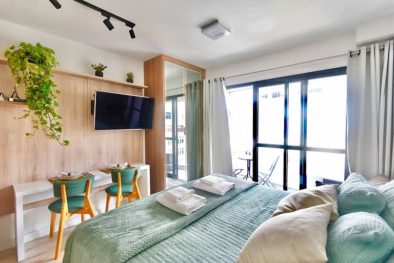 Cama QUEEEN, Rooftop c Piscina, Garagem e AR Condicionado