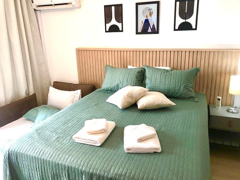 LOFT com Cama Queen, Rooftop, Garagem e A/C