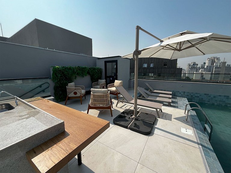 Comodidade na V Madalena - Ar e Rooftop