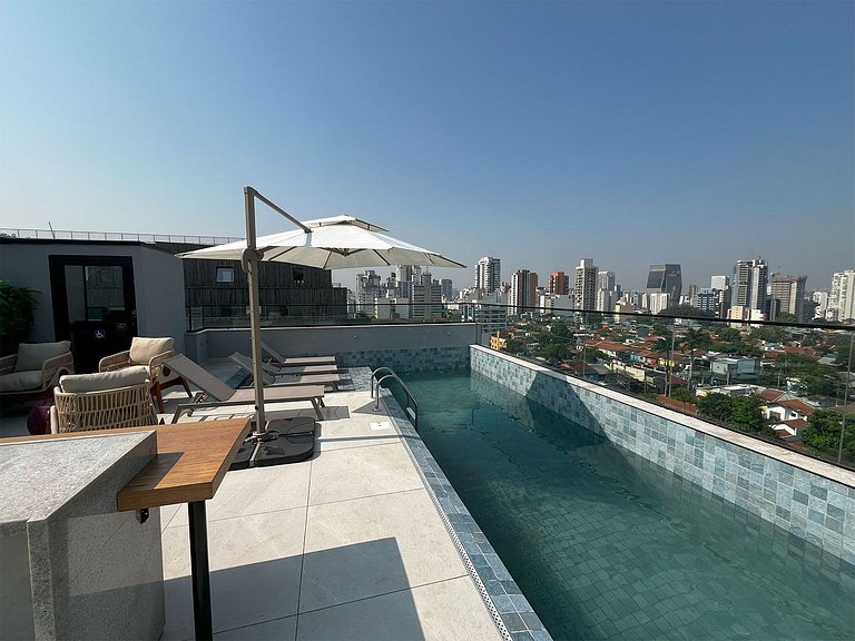 Comodidade na V Madalena - Ar e Rooftop