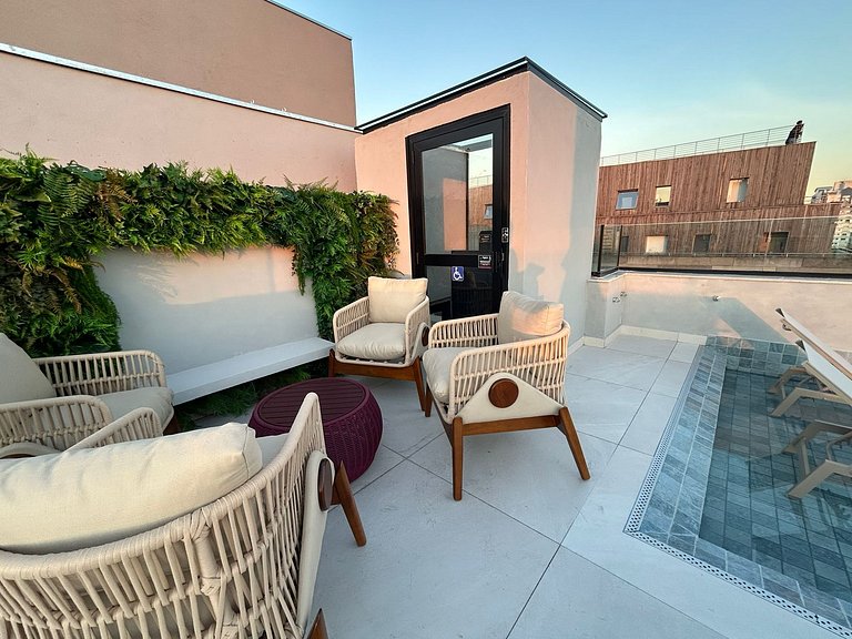 Comodidade na V Madalena - Ar e Rooftop