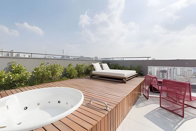 Refúgio Privado Liberdade: A/C + Rooftop ao lado do metro