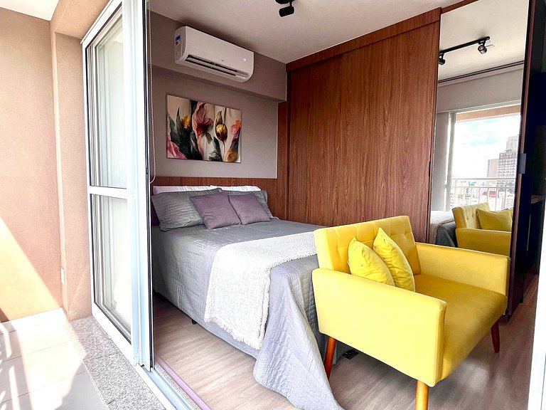 Liberdade - Incrível vista com AC e Rooftop