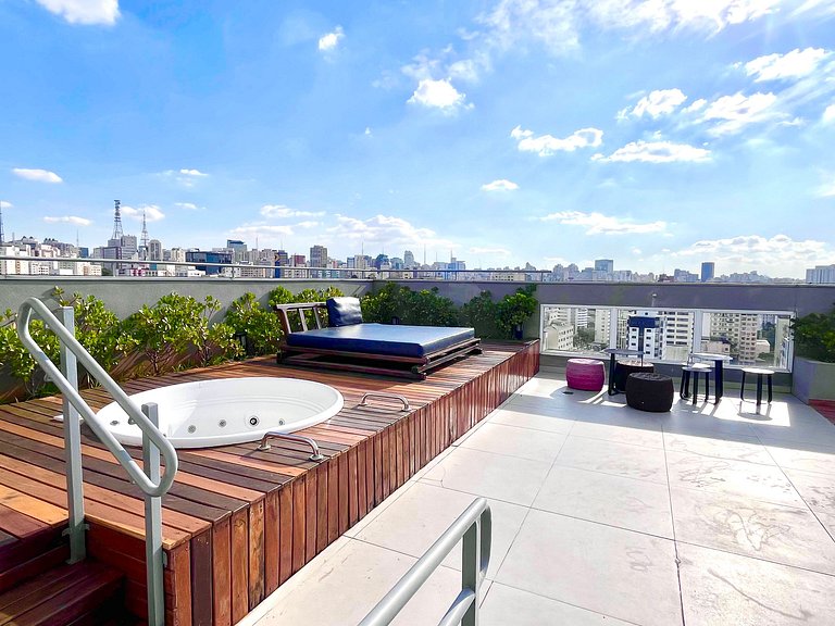 Rooftop com LINDA VISTA e Ar - Ao lado do metrô