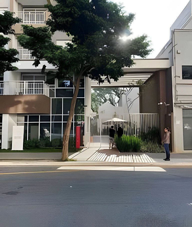 Refúgio Privado Liberdade: A/C + Rooftop ao lado do metro