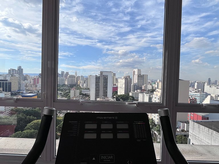 Apto Liberdade | Acomoda 4 | 260m Metrô + AC