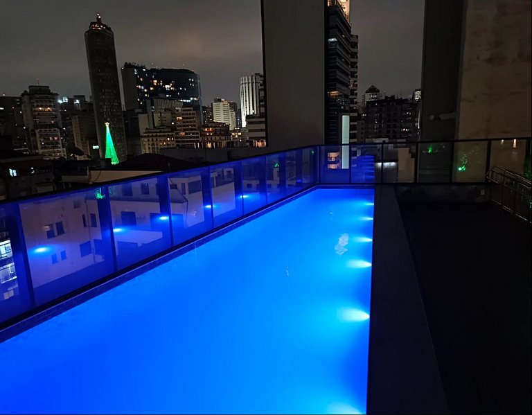 Charme em SP - Ar Condicionad e piscina no Rooftop
