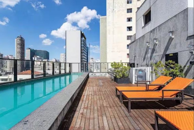 Conforto no Centro c Piscina Sauna Estac e Ar Cond