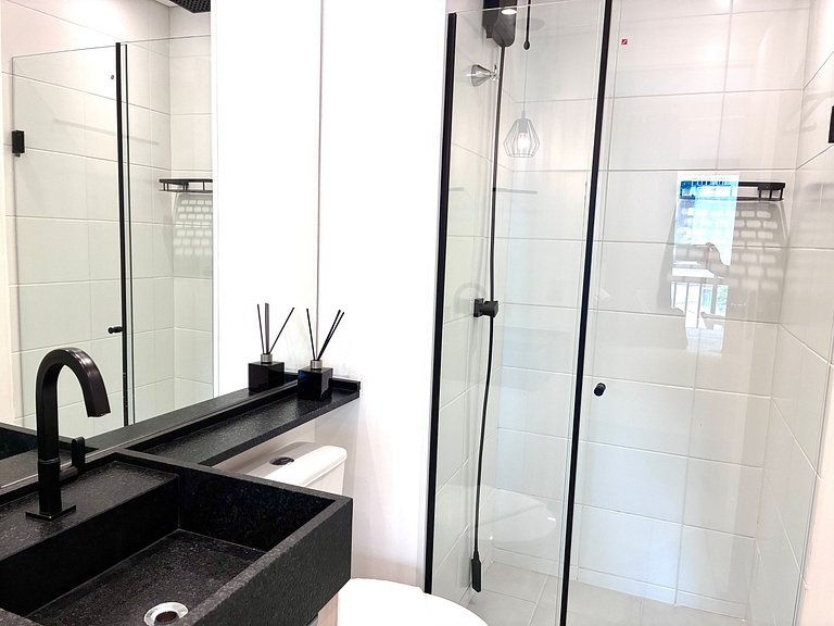 Conforto - 10 min da Av Paulista - AC e Rooftop