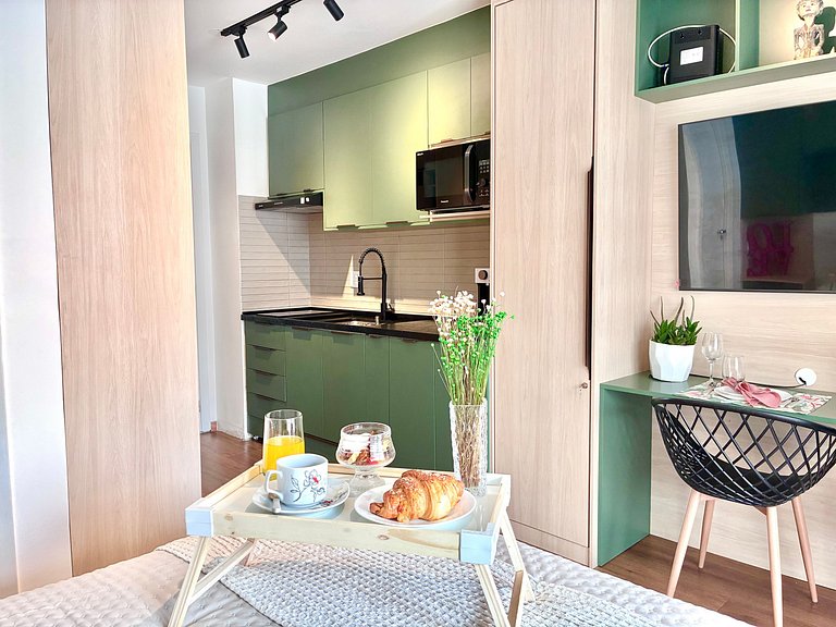 Conforto - 10 min da Av Paulista - AC e Rooftop