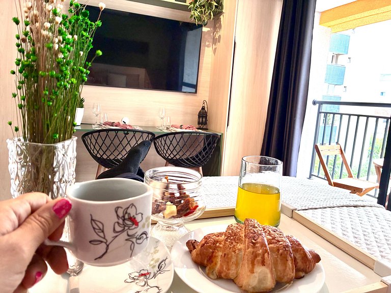 10 min da Av Paulista - AC, Rooftop e Academia