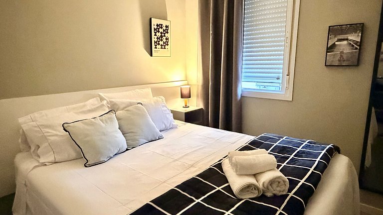 Perfeita localização - Garagem, Piscina e Academia