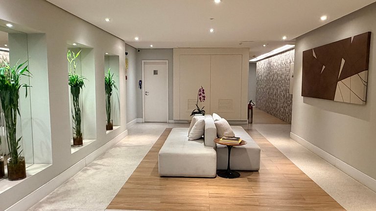 Perfeita localização - Garagem, Piscina e Academia