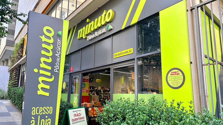 Shopping Frei Caneca|10min Paulista + Rooftop + Ar