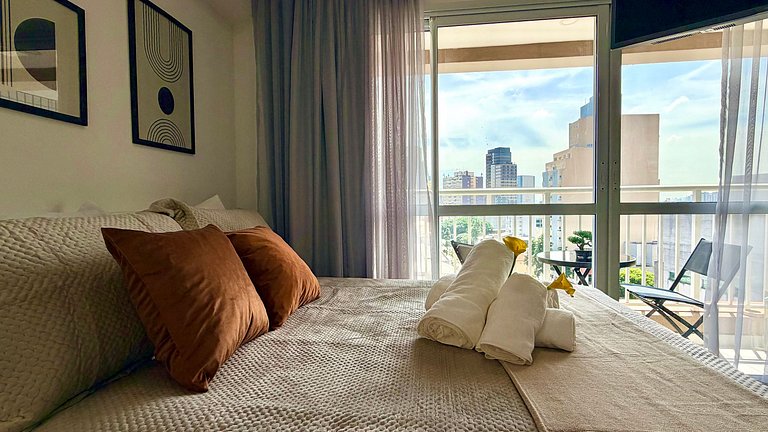 Studio Boho Liberdade| Acomoda 4 | 260m Metrô + AC