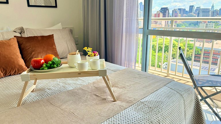 Studio Boho Liberdade| Acomoda 4 | 260m Metrô + AC