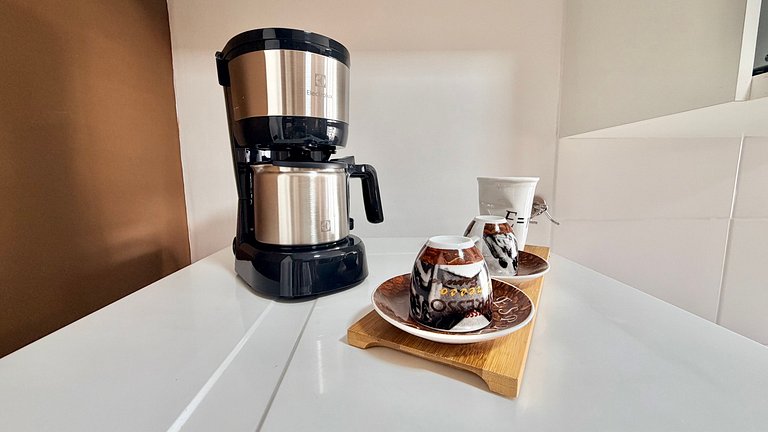 Studio Boho Liberdade| Acomoda 4 | 260m Metrô + AC