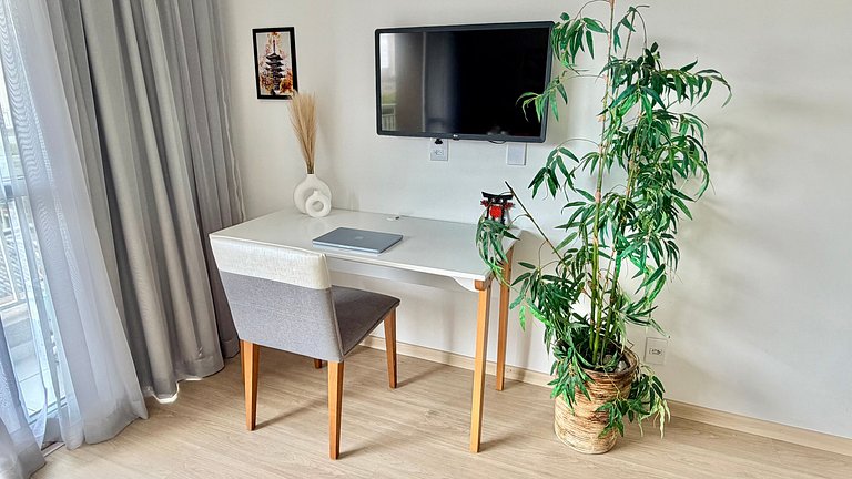 Conforto na Av. Liberdade - AC e Rooftop