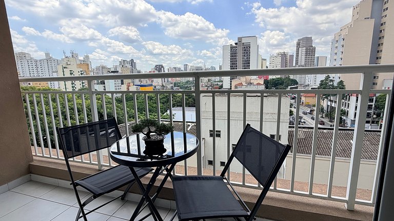 Liberdade | Acomoda 4 | 200m do Metrô + Ar + Rooftop + Gym