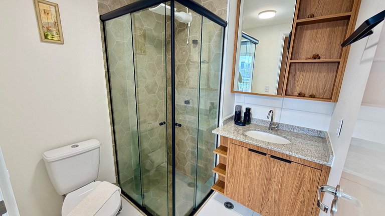 Liberdade - Incrível vista com AC e Rooftop