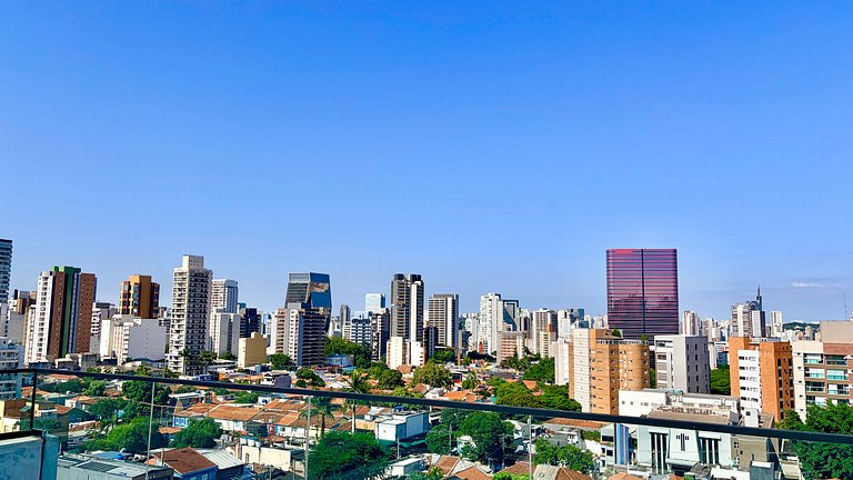 Comodidade na V Madalena - Ar e Rooftop