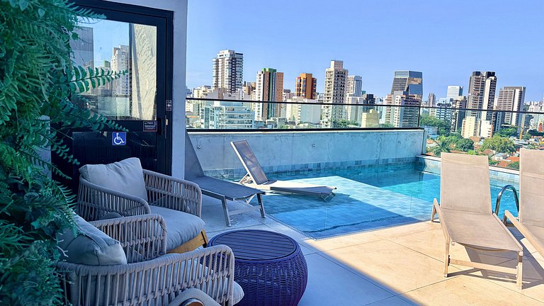 Comodidade na V Madalena - Ar e Rooftop