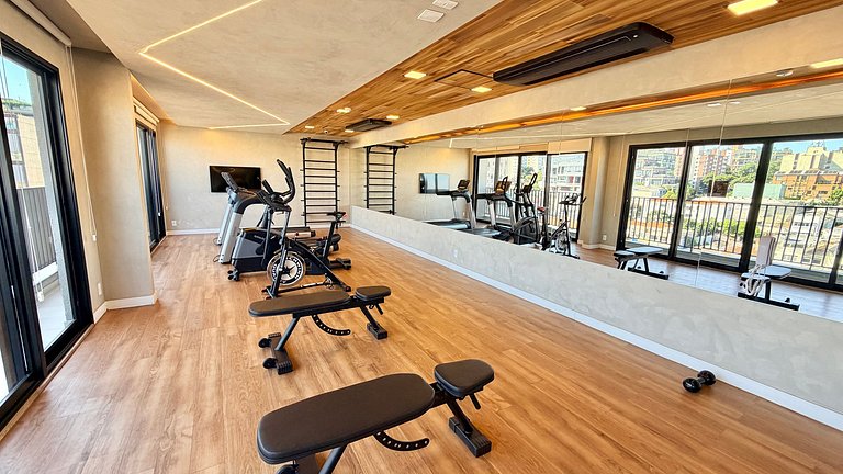 Comodidade na V Madalena - Ar e Rooftop