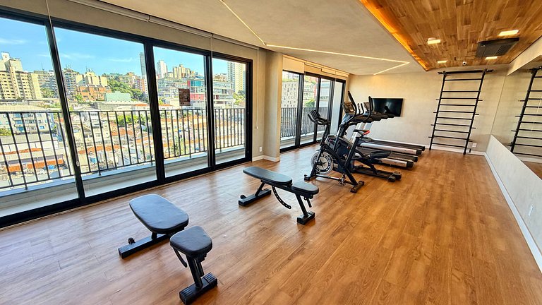 Comodidade na V Madalena - Ar e Rooftop